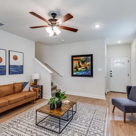 Stylishbright Home Near 6 Fl Fiesta Texas